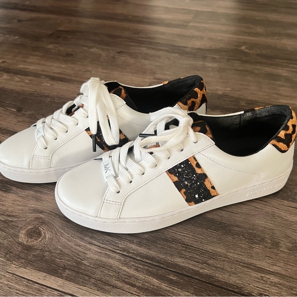 Michael Kors cheetah print tennis shoes size 6.5 - Picture 1 of 5
